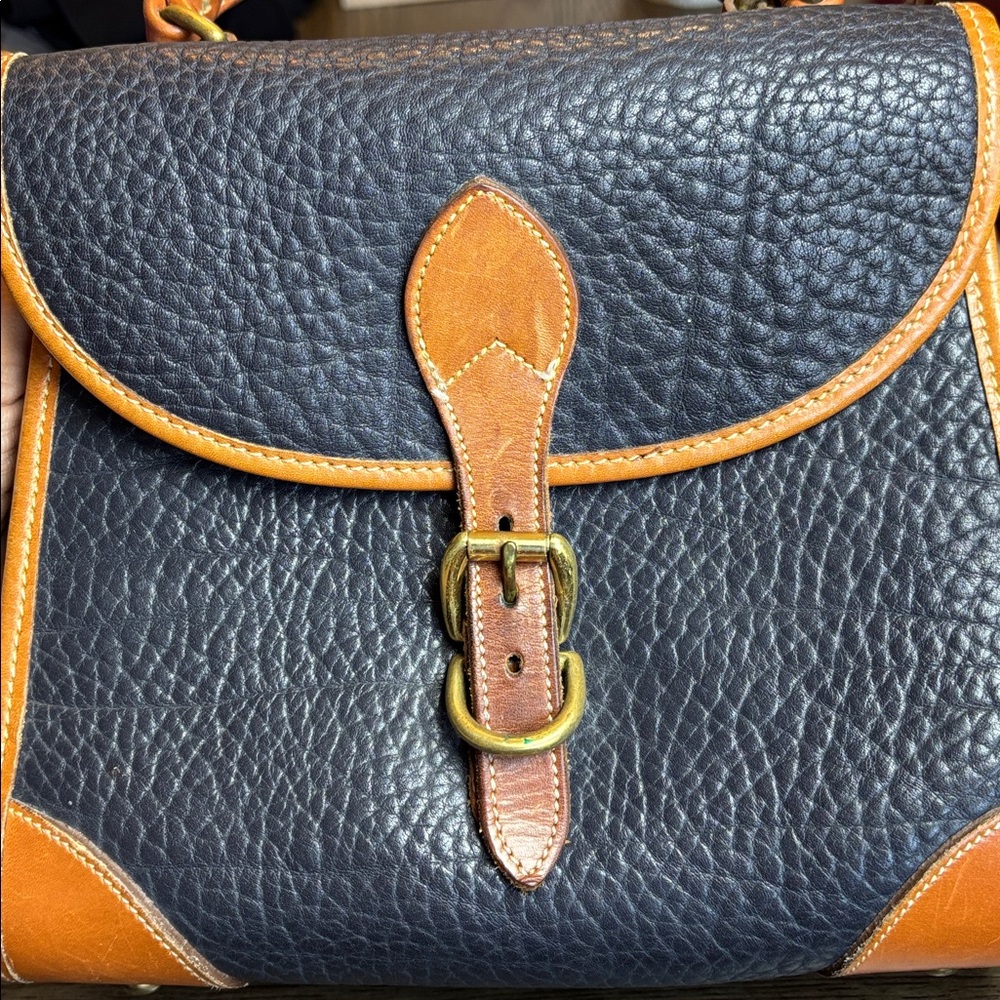 Dooney & Bourke Black With Tan Trim Vintage Bag - Picture 16 of 16